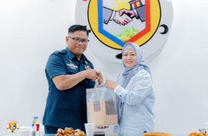 COMMO GINES, LTJG ALAMANI PAY EXIT CALL