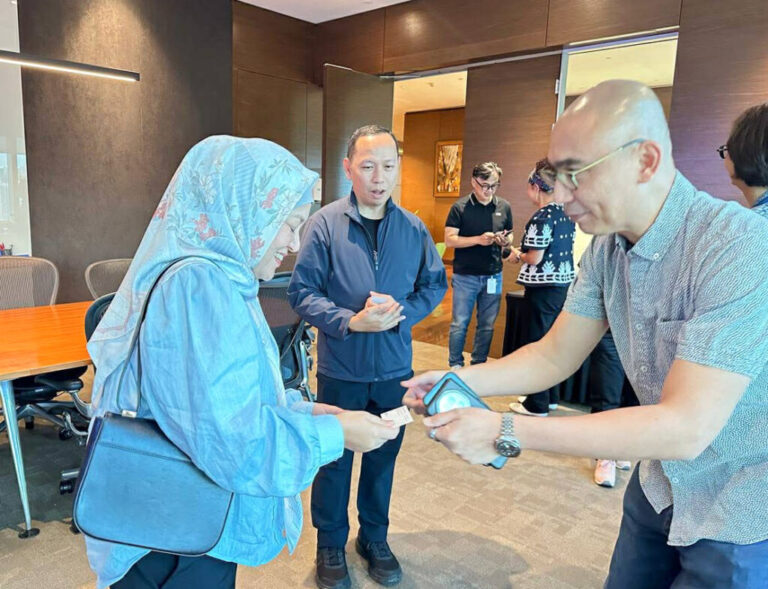 IN MEET WITH GLOBE EXECS, MAYOR DADAH BATS FOR CITY’S DIGITAL TRANSFORMATION