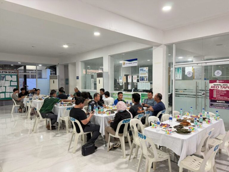 DAILY IFTAR AT CITY HALL