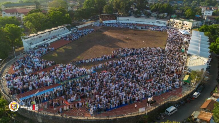 THOUSAND GATHER FOR EID PRAYER AT ISABELA CITY GRANDSTAND