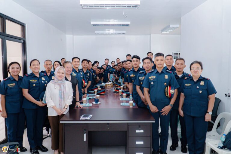 30 OPISYAL-ESTUDYANTE NG NATIONAL POLICE COLLEGE NAGSAGAWA NG EDUCATIONAL VISIT SA LUNGSOD